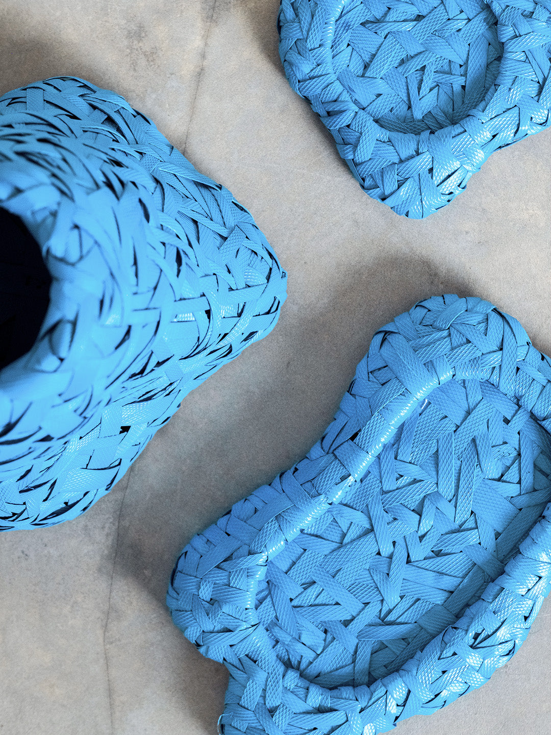 Recycled Plastic Woven Ecology Vase Blue