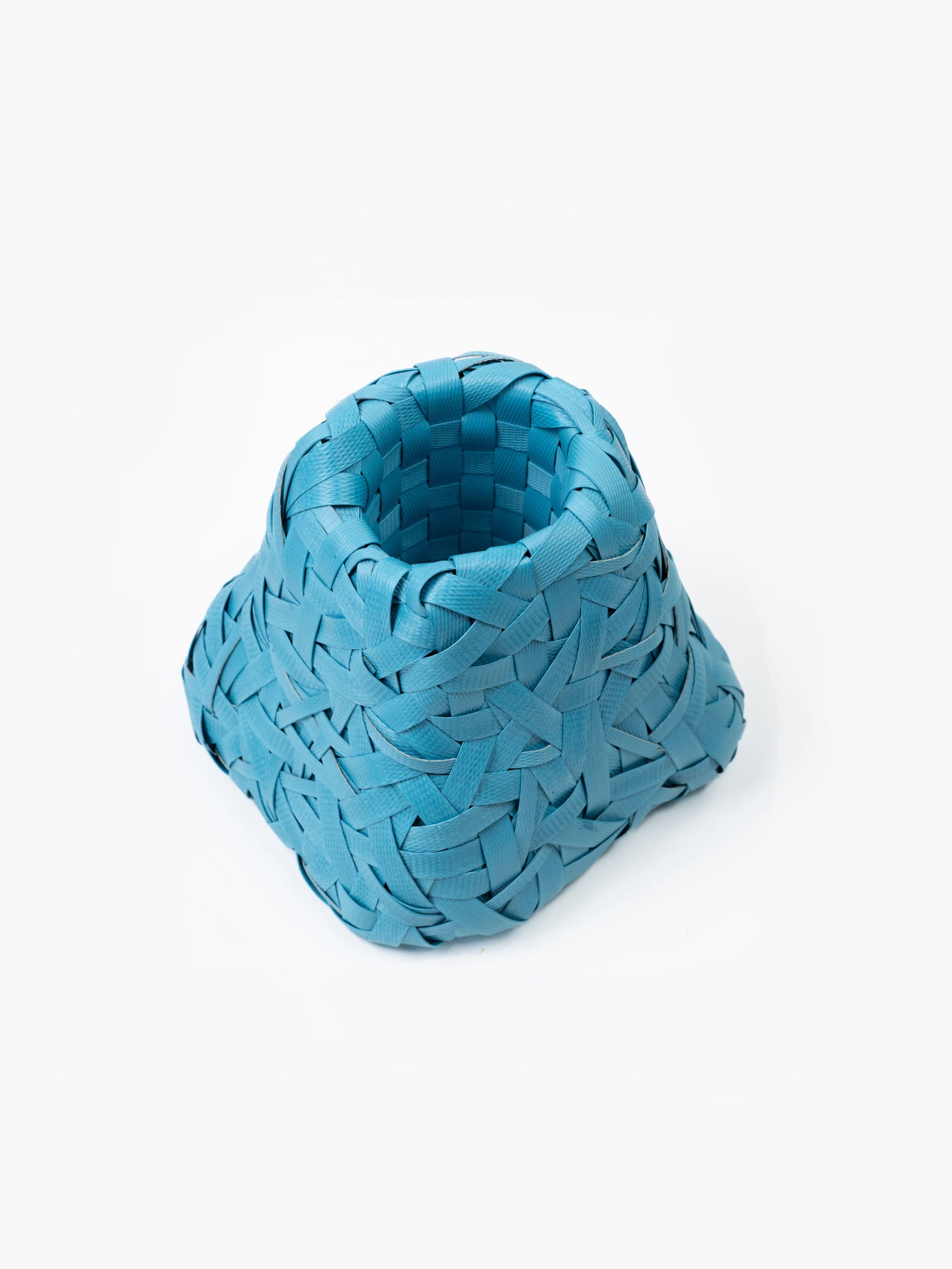 Recycled Plastic Woven Ecology Vase Blue
