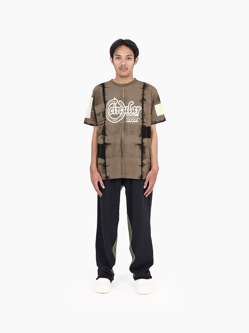 Artisan Circular Design T-shirt Grey