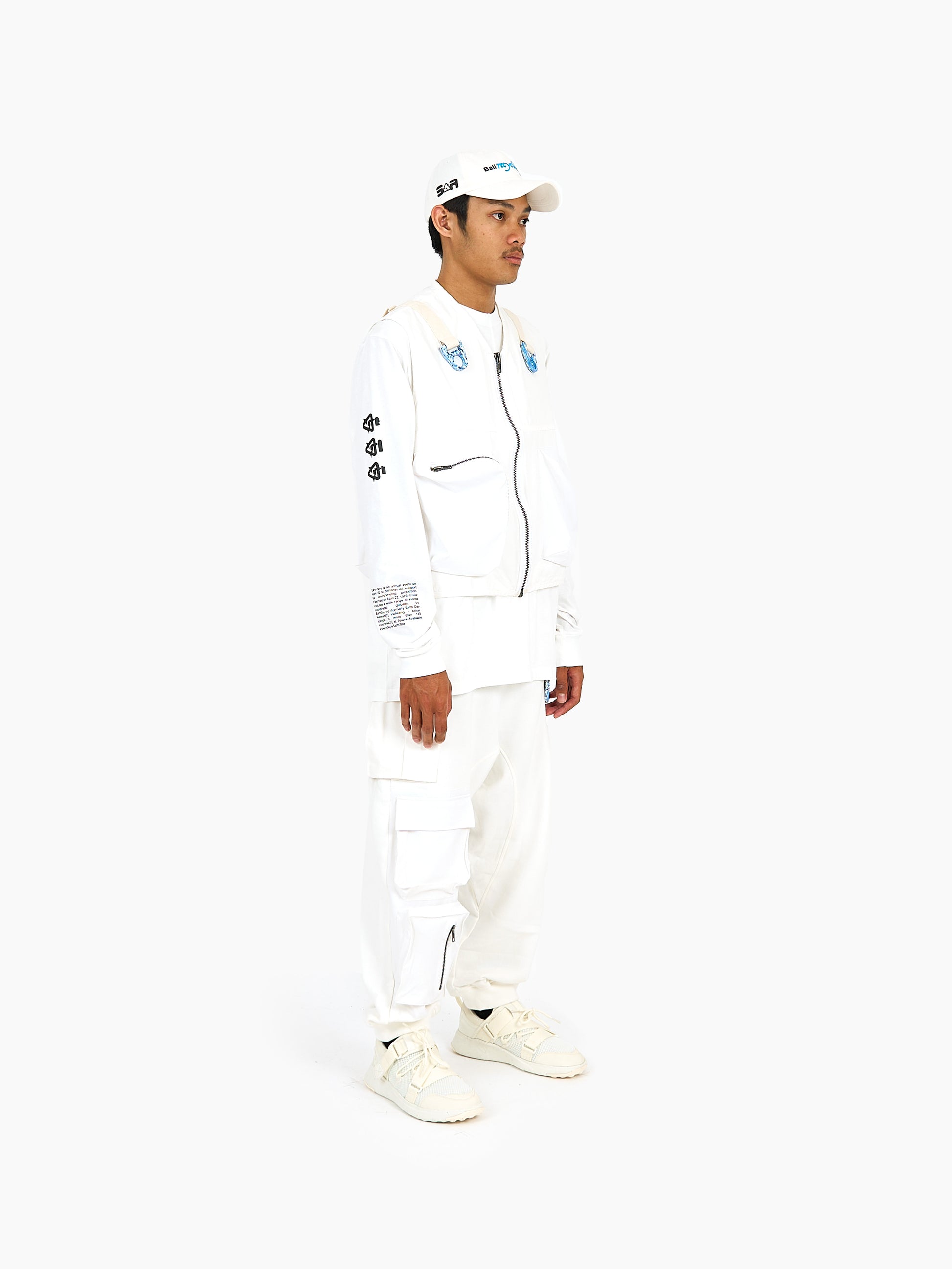 Utility Recycling Vest White