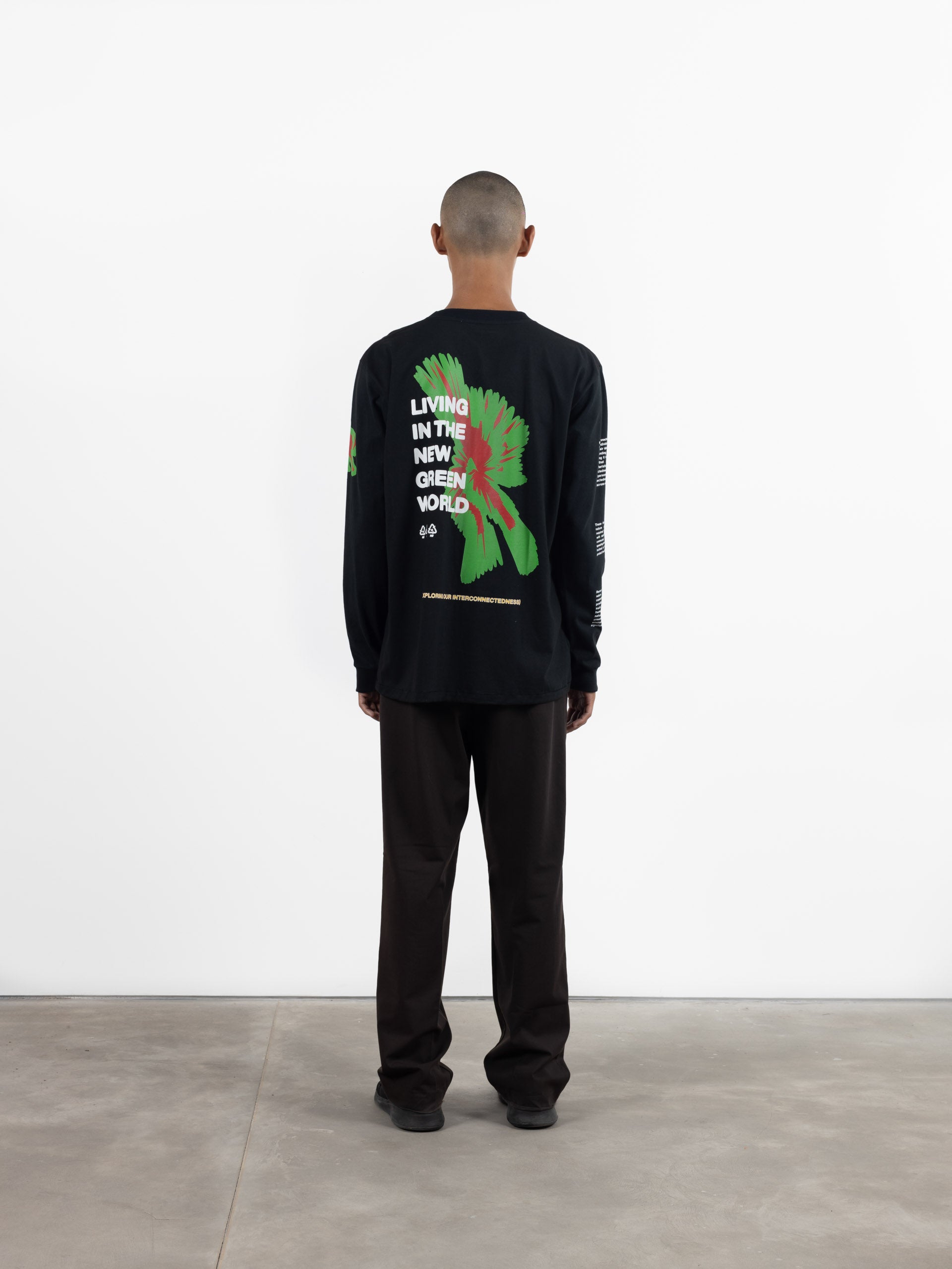 Utopia Dreams Long Sleeve T-Shirt Black