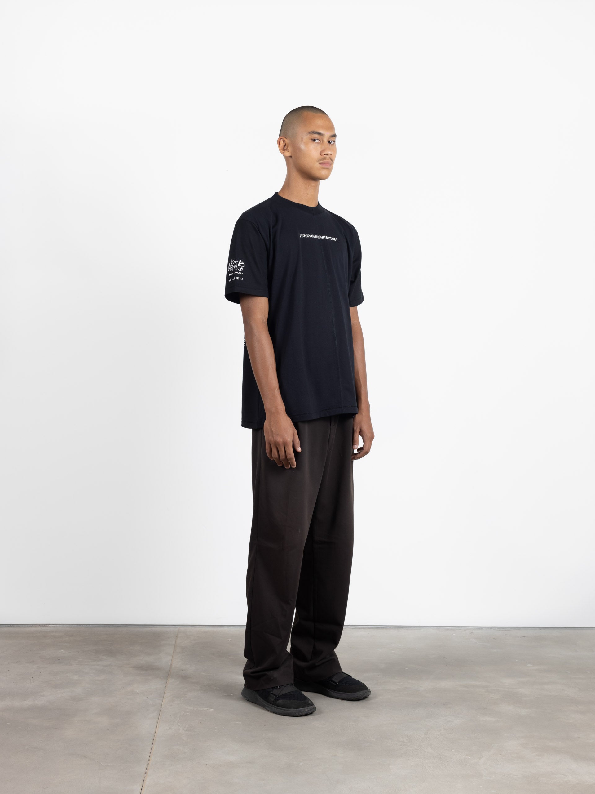 Future Living T-Shirt Black