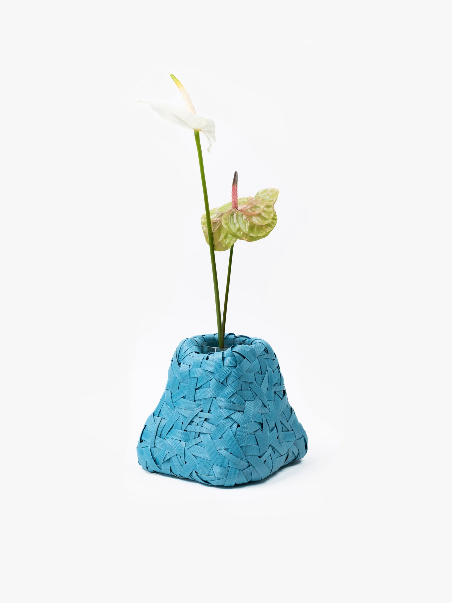 Recycled Plastic Woven Ecology Vase Blue